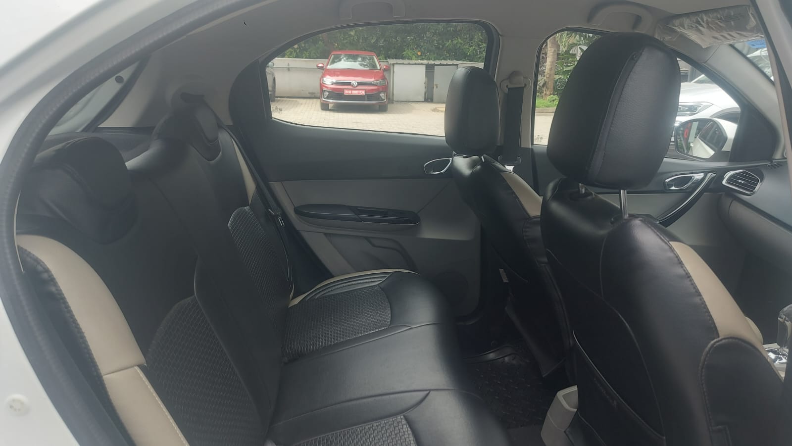 Tata Tiago(2019-2020) Revotron Xza Plus